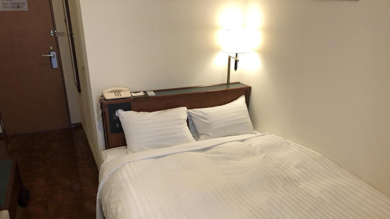 Hotel Castle Inn Suzuka Chuo Екстериор снимка